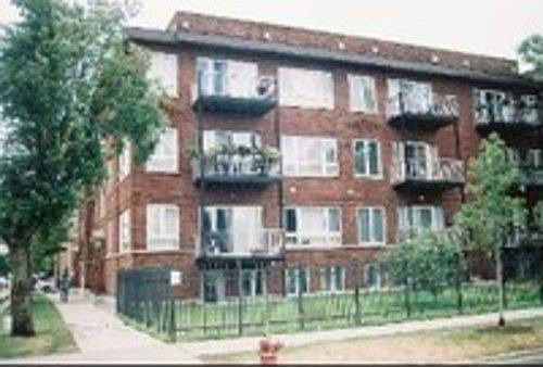 1st image of 1059 W Thorndale Ave APT 2
