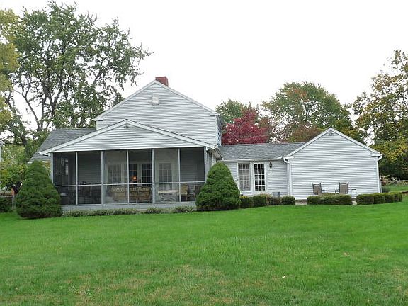 3rd image of 17 Morningside Dr