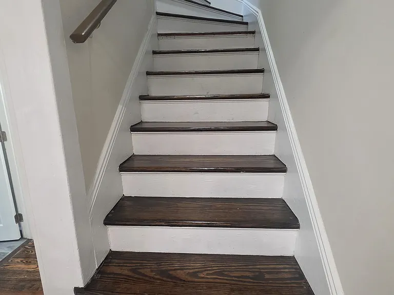 844 Forest St — Photo 40