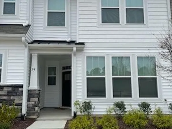 54 Channel Drop Dr, Clayton, NC 27520