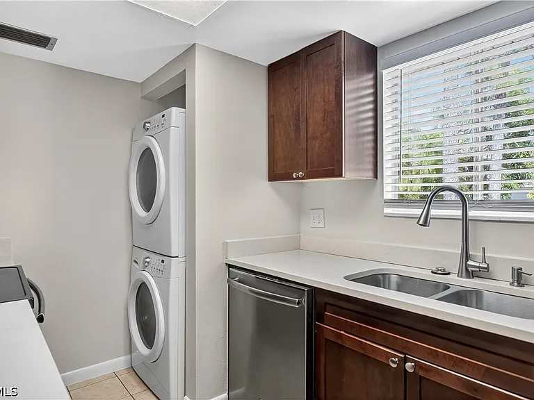 3320 New South Province Blvd #1 — Photo 4