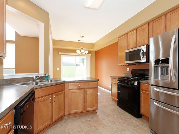 4th image of 24810 Gates Ct