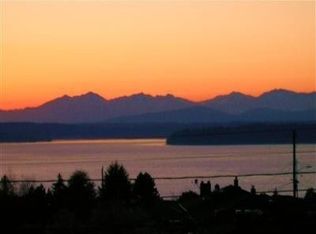 8644 39th Ave SW, Seattle, WA 98118