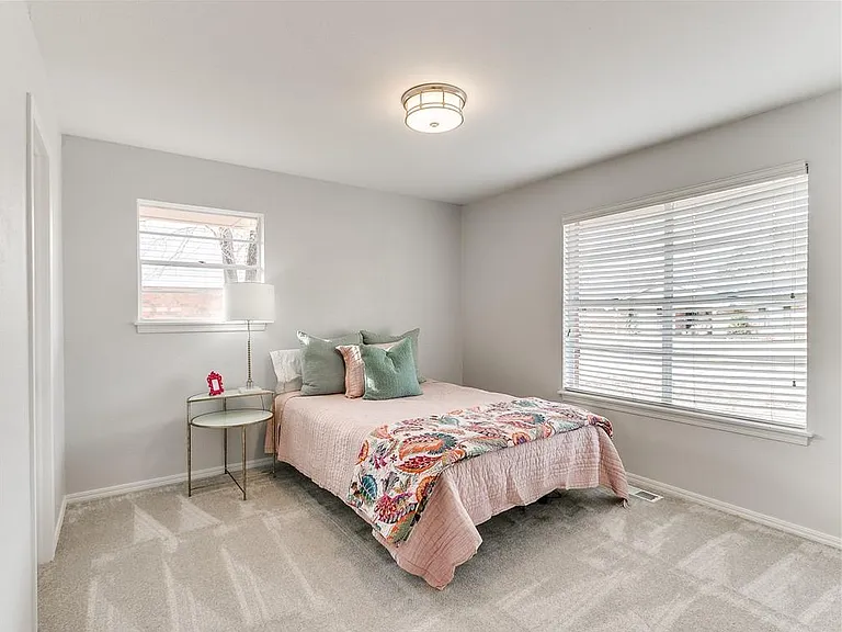 3608 Jim Robison Dr — Photo 20