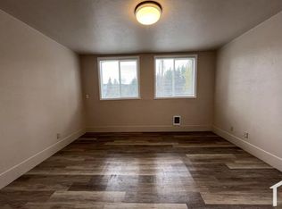 4450 356th Dr SE APT B, Fall City, WA 98024