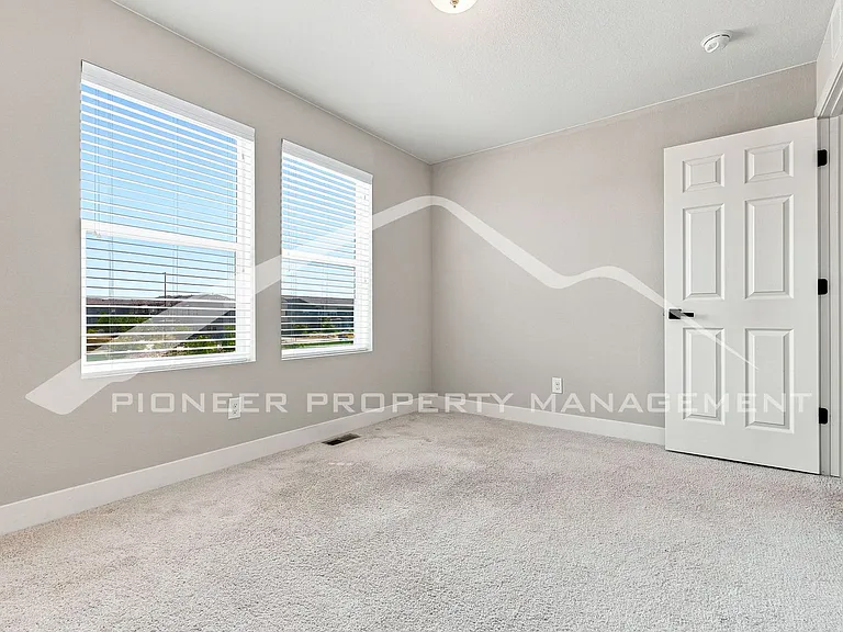 16137 E Elk Pl — Photo 16