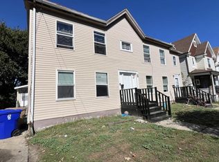 1116 61st St #1118, Kenosha, WI 53143