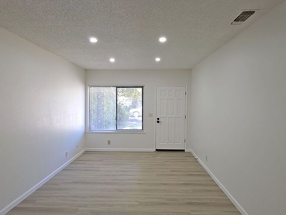 2nd image of 9626 Bradhugh Ct