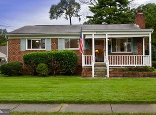 4613 Harlan St, Rockville, MD 20853