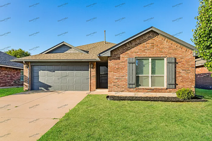 1225 Hickory Creek Dr
