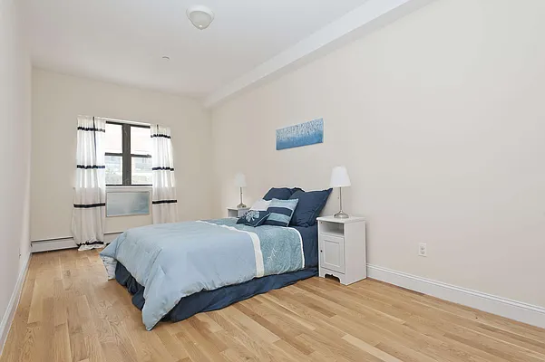 Rented by Compass | media 9