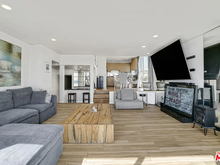 1 Jib St #101 — Photo 19