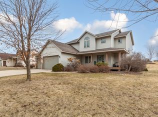 320 6th St SE, Medford, MN 55049