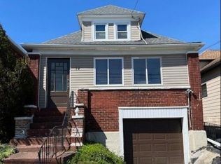 14 Berry Ave FLOOR 1, Buffalo, NY 14218