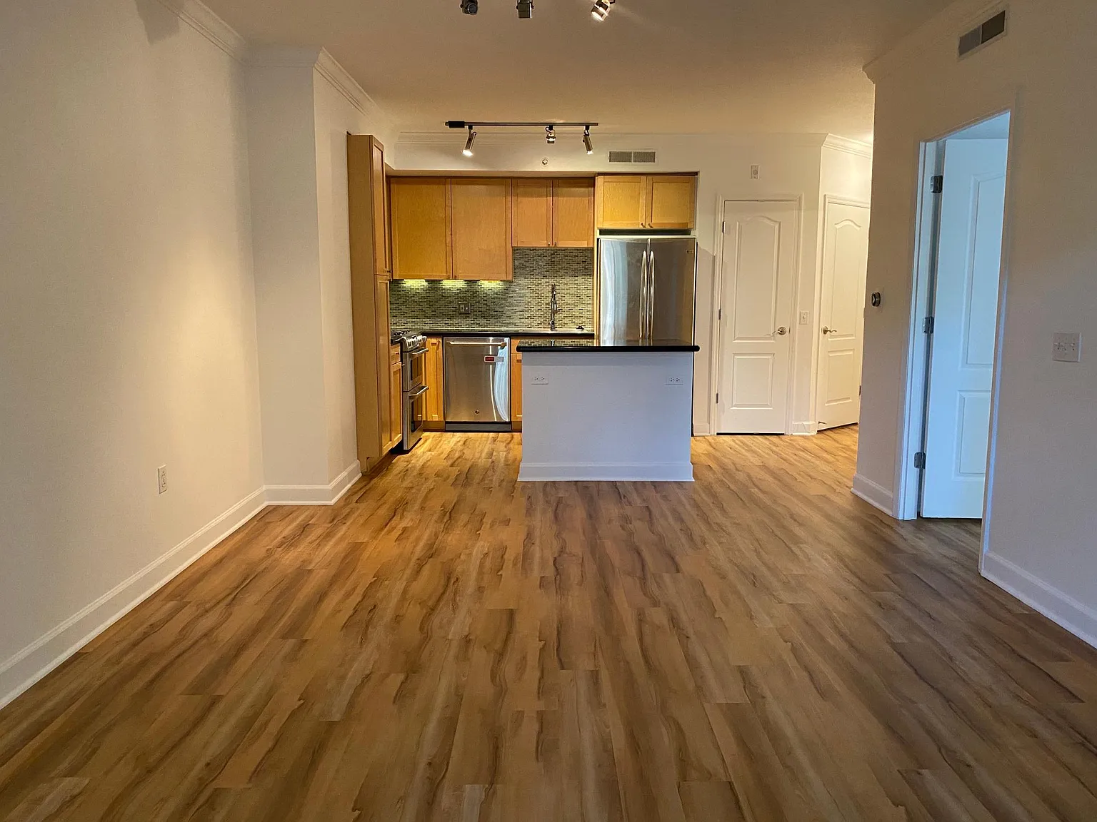 1441 Rhode Island Ave NW — Photo 4