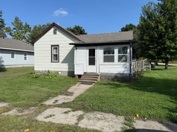 811 Oak St, North Bend, NE 68649