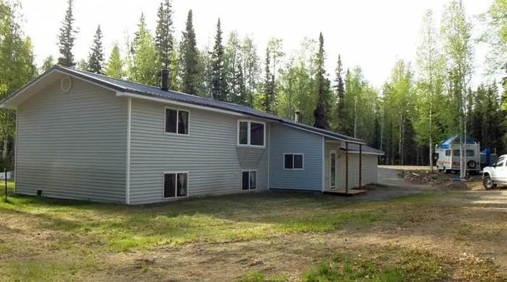 4 bed, 2362 sqft, $3,600 — Photo 1