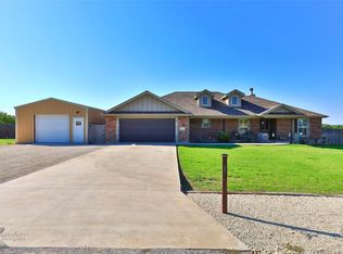 221 Countryside Dr, Tuscola, TX 79562
