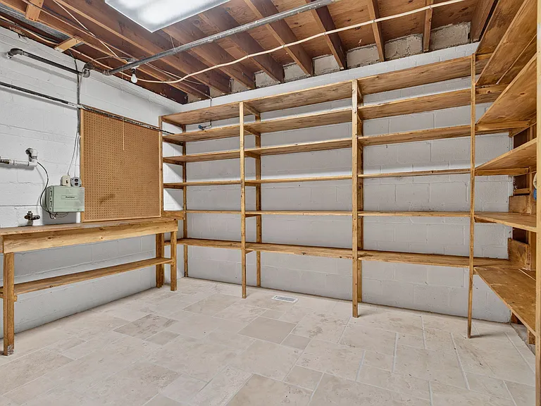 6216 Goodview St — Photo 43