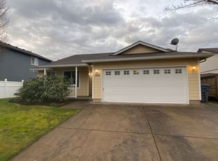 808 Riverbow Ave NW, Albany, OR 97321