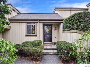 114 Heritage Hls UNIT B, Somers, NY 10589