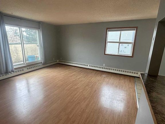 5th image of 6203 S Bowness Rd NW #8