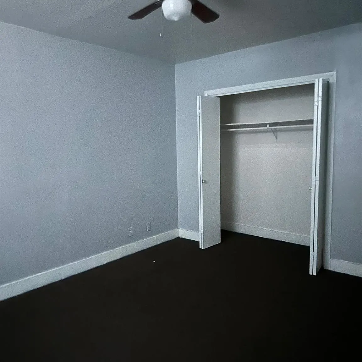 2 bed, 1.0 bath, 985 sqft, $1,350 — Photo 3