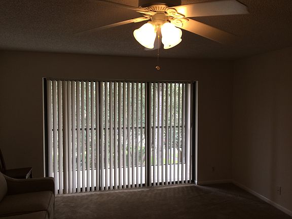 4th image of 204 Foxtail Dr APT C3