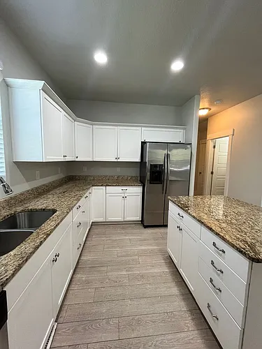 2269 W 450 S Photo 1