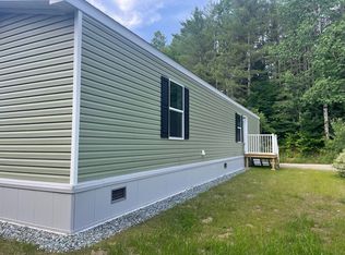 222 Evergreen Manor Dr, Hardwick, VT 05843