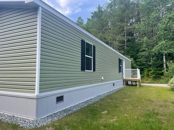 222 Evergreen Manor Drive, Hardwick, VT 05843