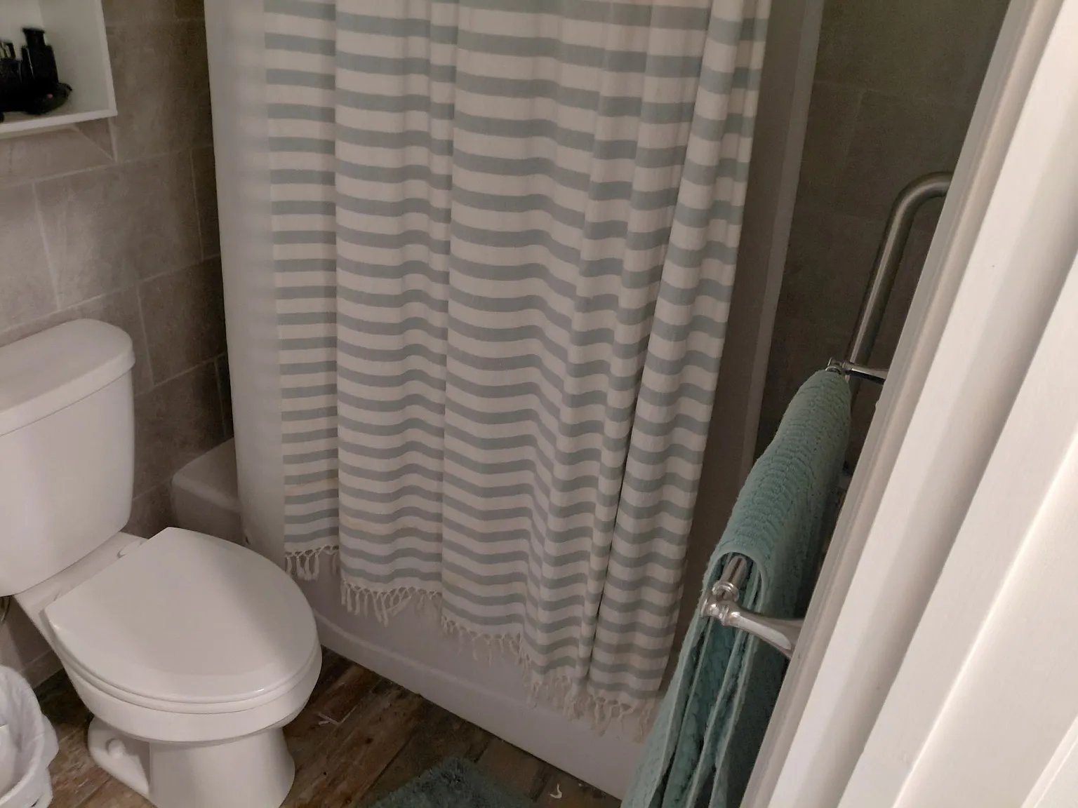 2 bed, 840 sqft, $800 — Photo 2