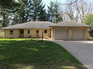 1006 W 6th St, Marshfield, WI 54449