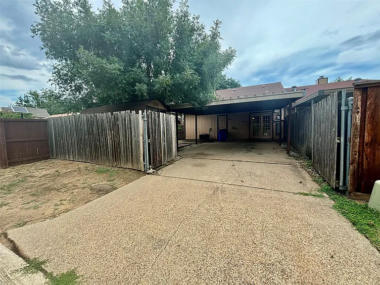2915 Roxboro Rd — Photo 18
