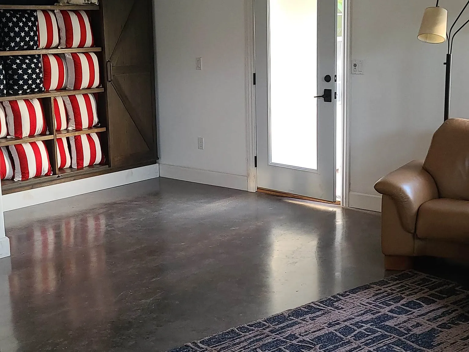 1084 Olympic Way — Photo 3