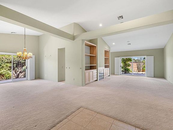 5th image of 43580 Milan Ct