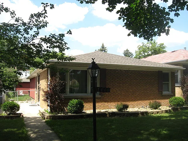 1440 N Lee Blvd photo 1