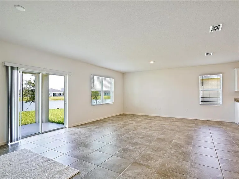 10695 SW Prato Way — Photo 14