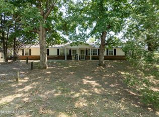 127 Jerry Cardin Ln, Friendsville, TN 37737