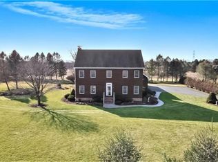 207 Field Dr, Bethlehem, PA 18020