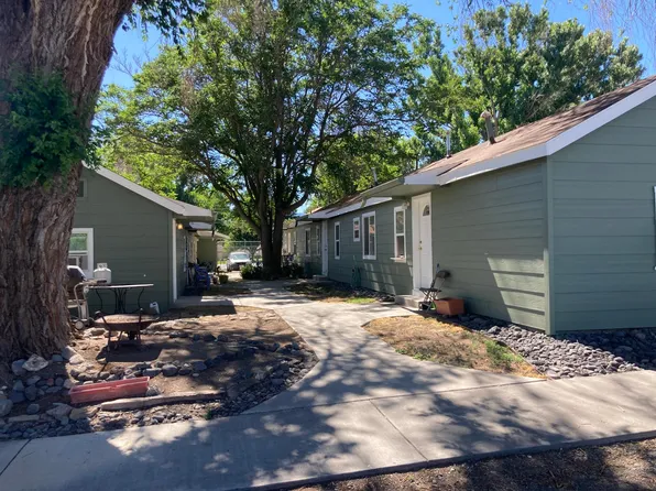 130 SW 3rd St APT 3, Cedaredge, CO 81413
