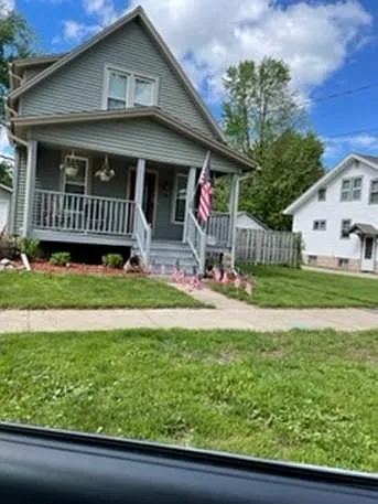 1120 W Harris St Photo 1