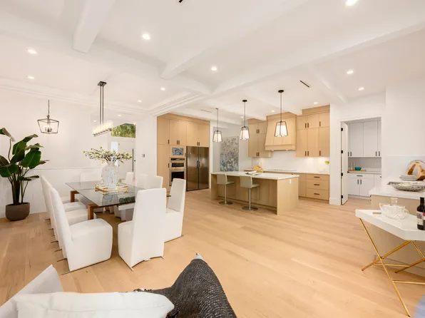 1493 55th St, Delta, BC V4M 3K4