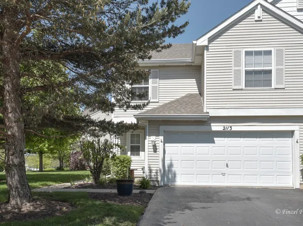 2113 Orchard Ln, Carpentersville, IL 60110