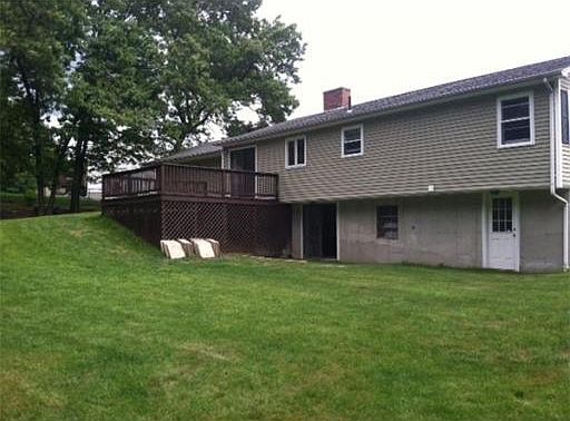 5th image of 46 Lorna Dr