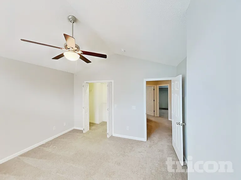 4828 Lighthouse Ct — Photo 6