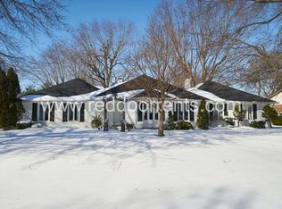530 Elbow Bend Blvd, Greenwood, IN 46142