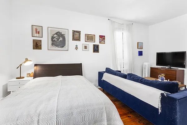Rented by Compass | media 5