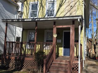 691 Elm St #B, New Haven, CT 06511