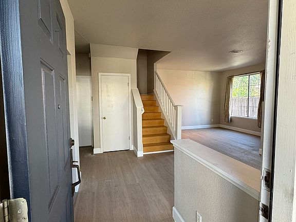 Spacious open concept. Lots of natural light. Durable laminate hardwood flooring throughout. Freshly painted.